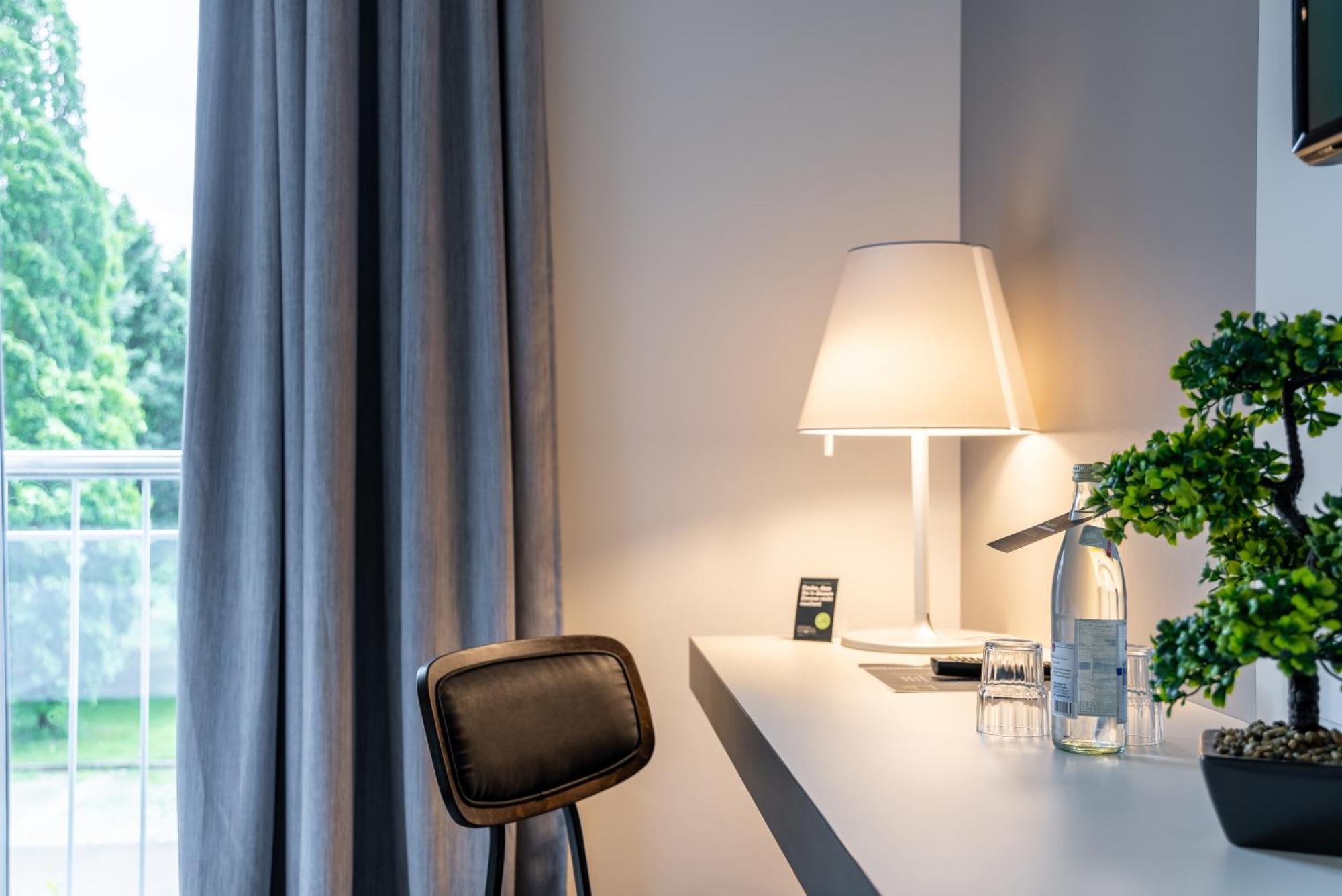 Hotel Leipheim Sued Exteriör bild