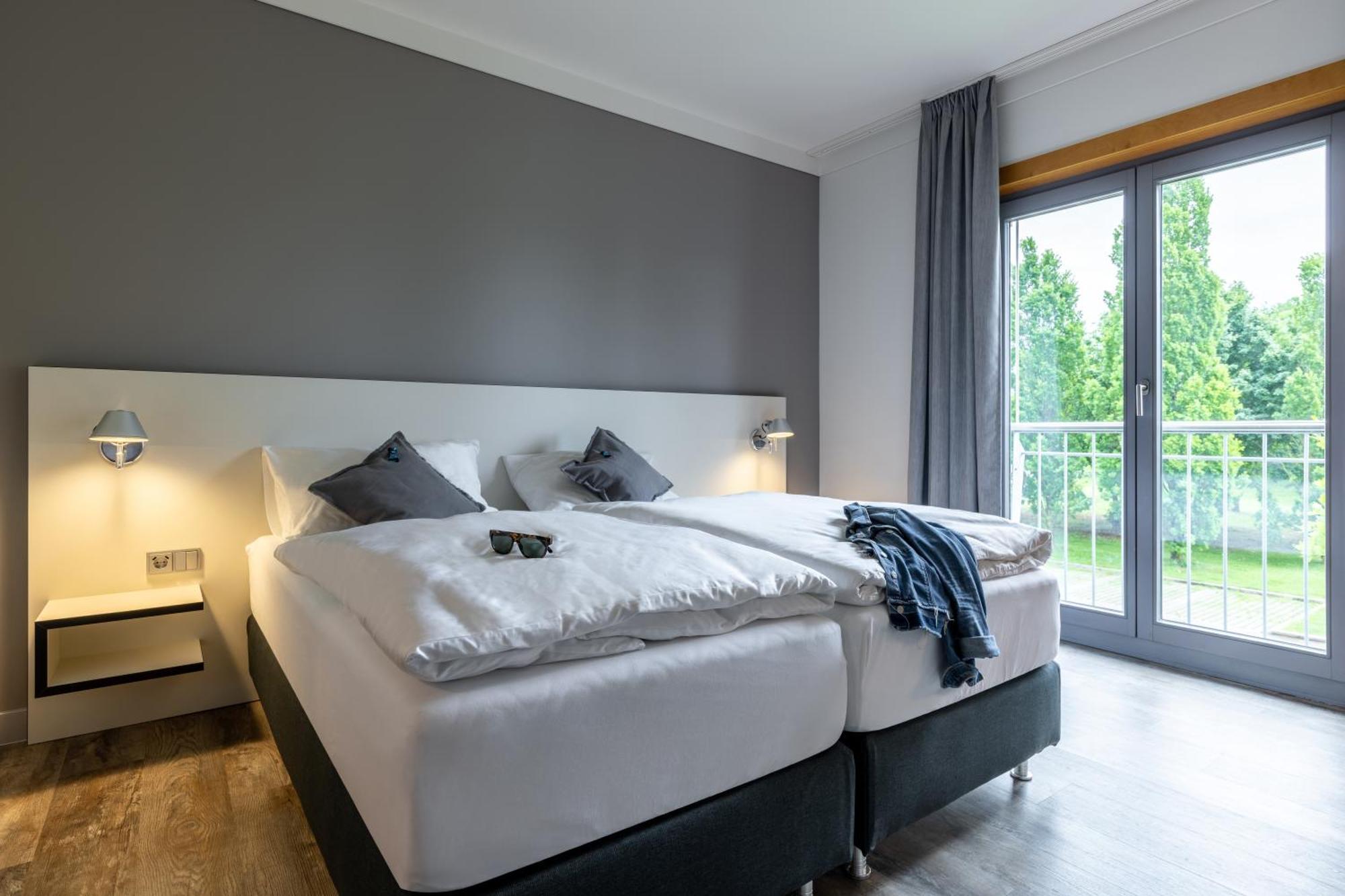 Hotel Leipheim Sued Exteriör bild